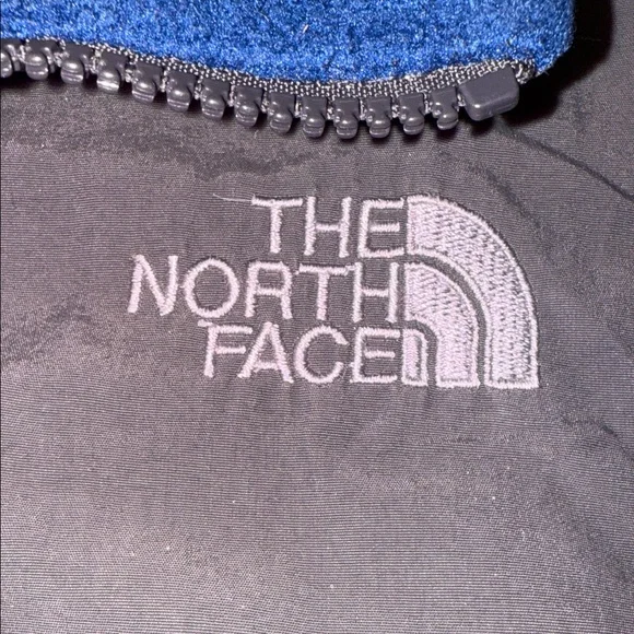 The North Face Blue and Black Fleece Jacket - Picture 7 of 12